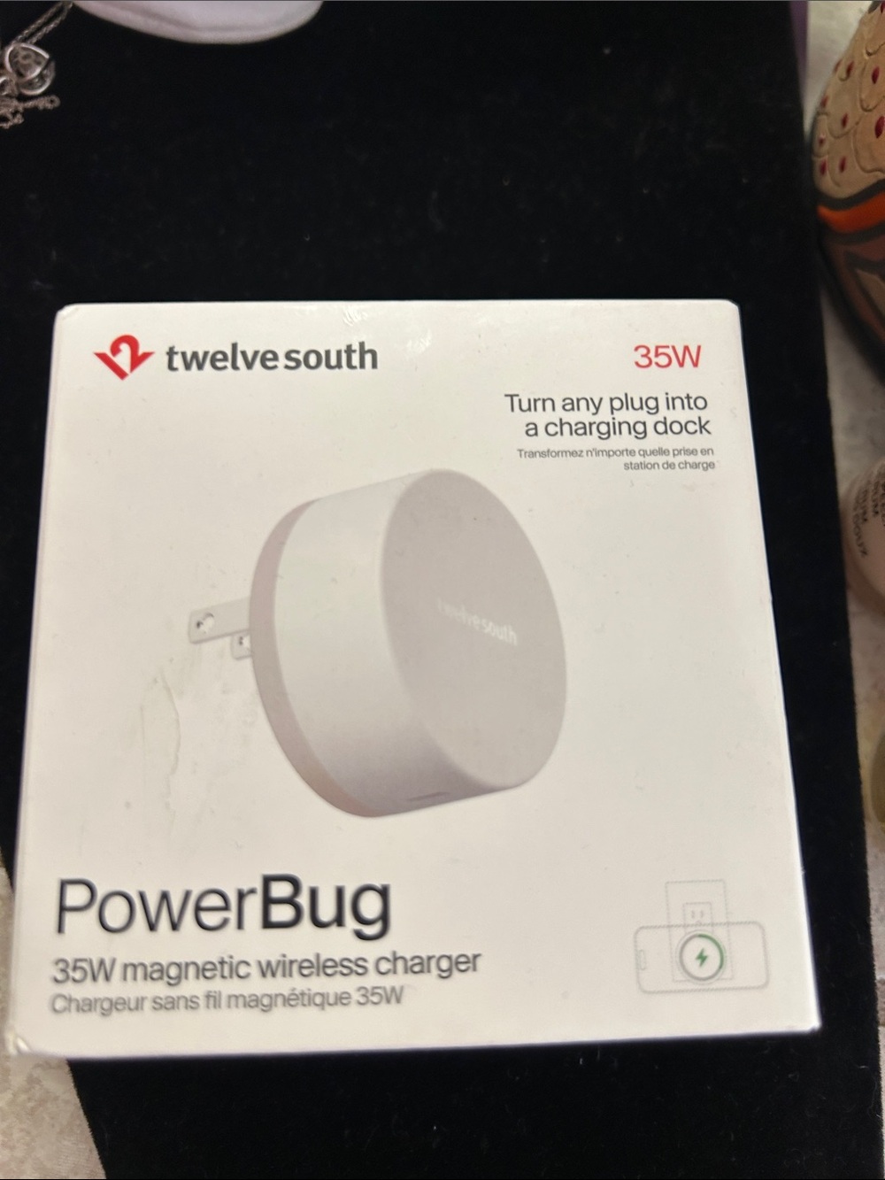 Twelve South PowerBug 35W Magnetic Wireless Charger - White